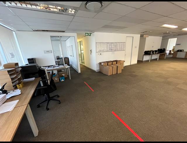 381M² OFFICE TO LET IN CLAREMONT